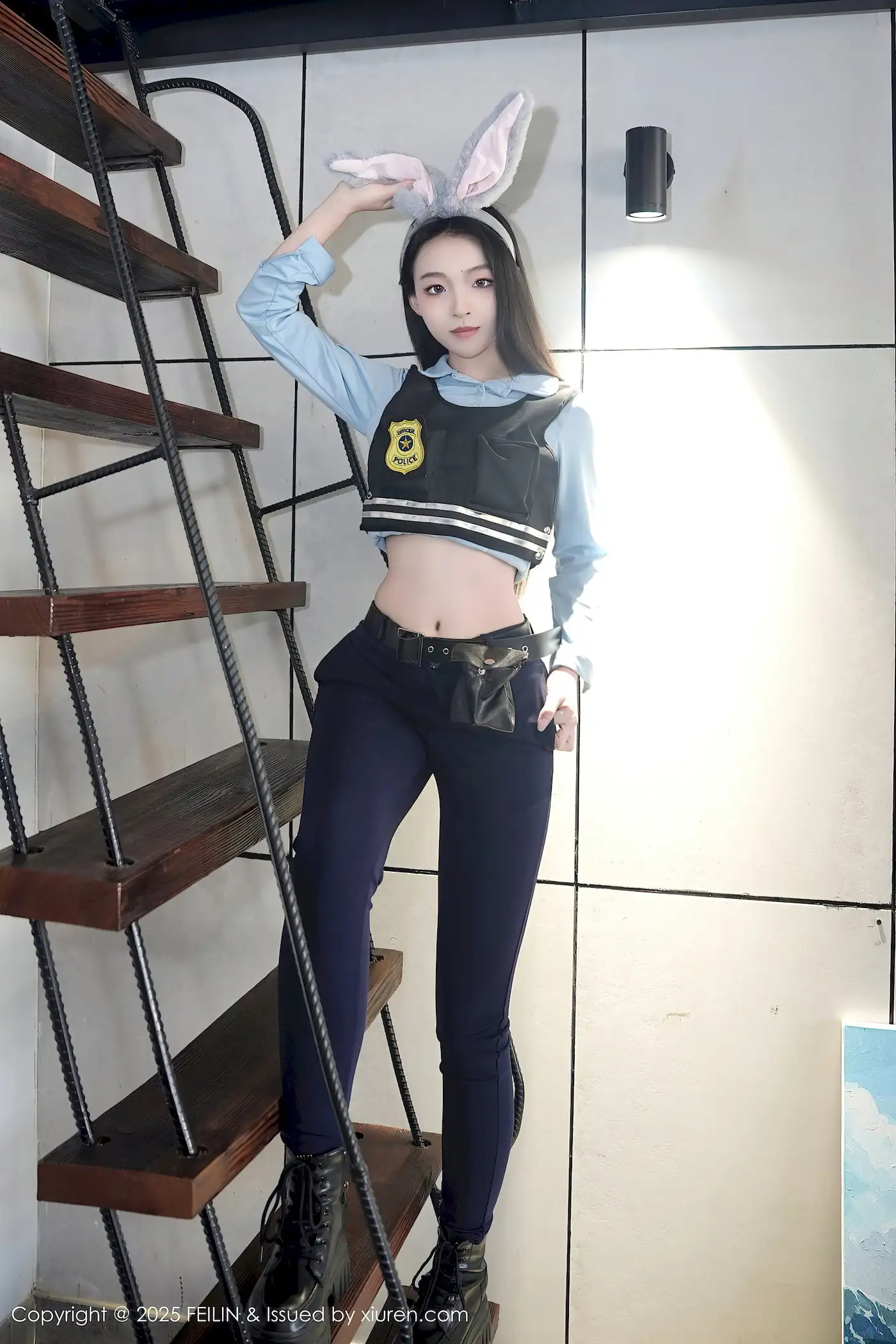 芝樱的镜头感有多绝 高挑身材配上冷白皮壁纸级享受