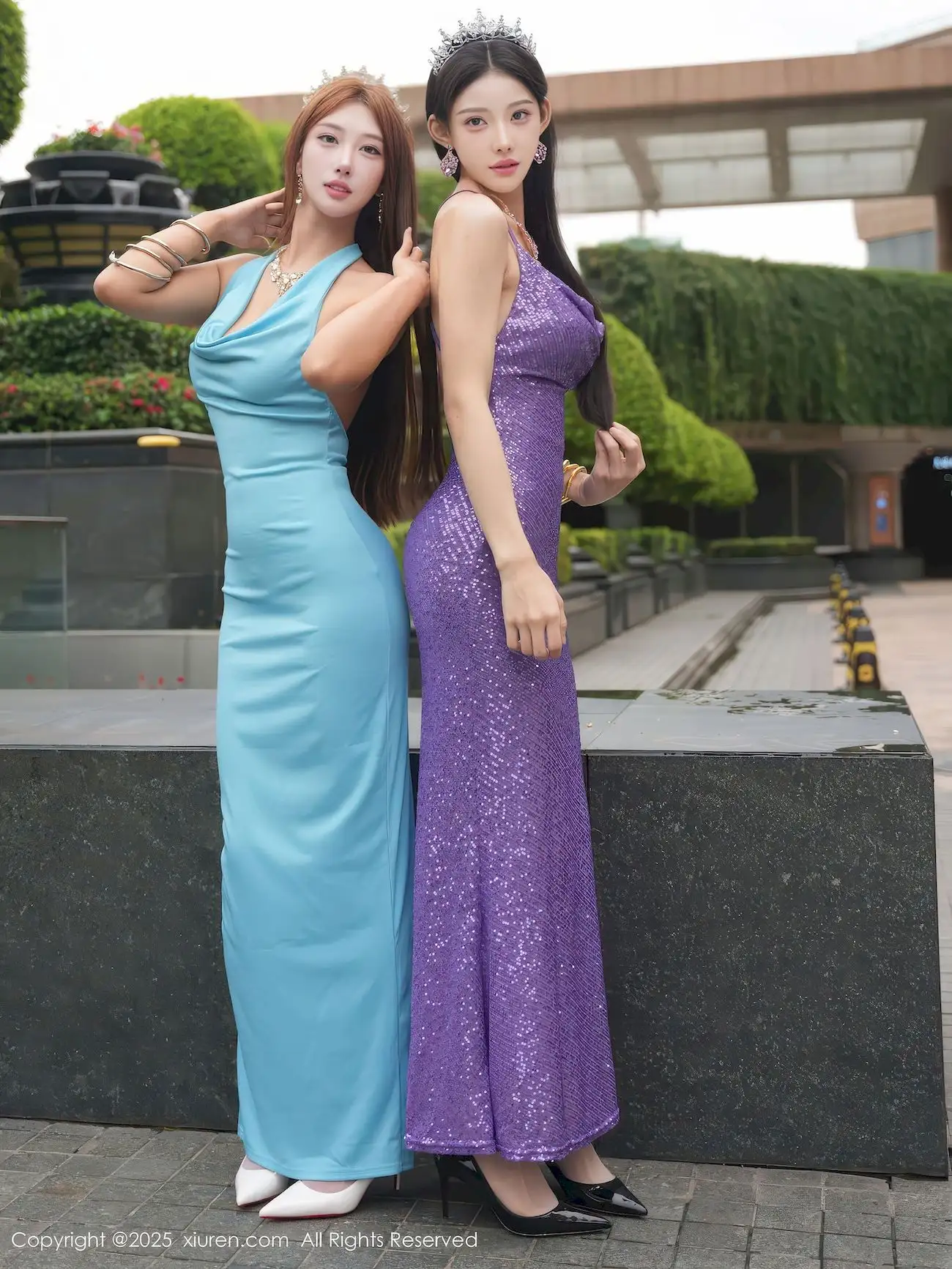 金允希Yuki蓝色与紫色礼服双生大片 甜美与高贵冷艳的极致