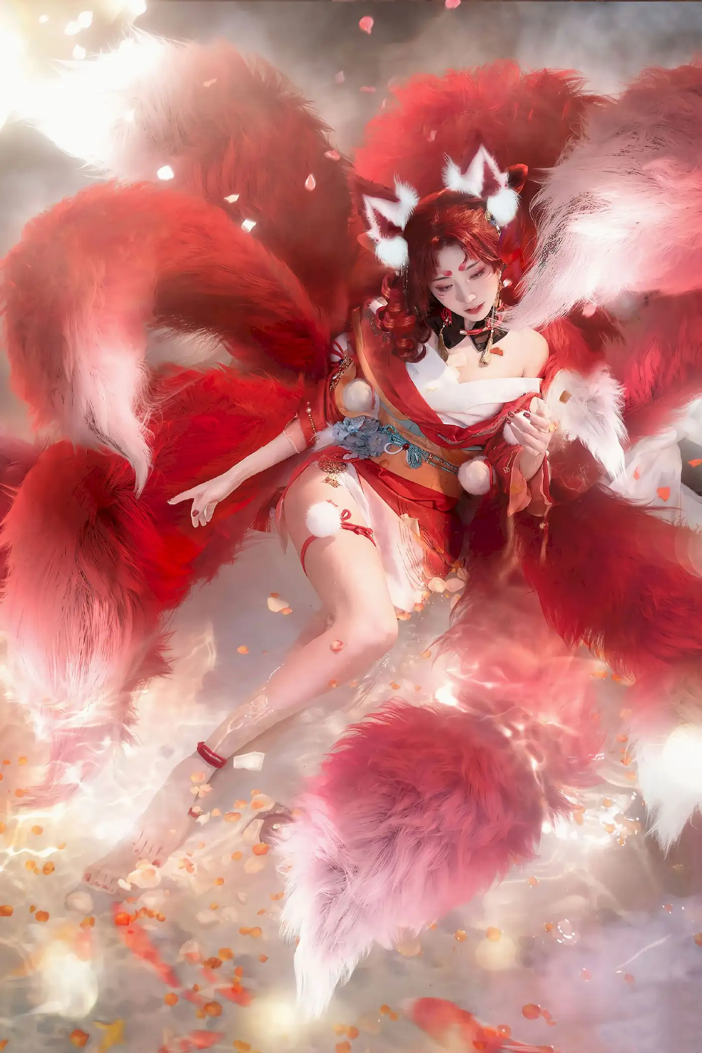 走路摇zly红狐幻梦写真 樱花落英里的妲己本命 走路摇zly红狐幻梦写真 樱花落英里的妲己本命