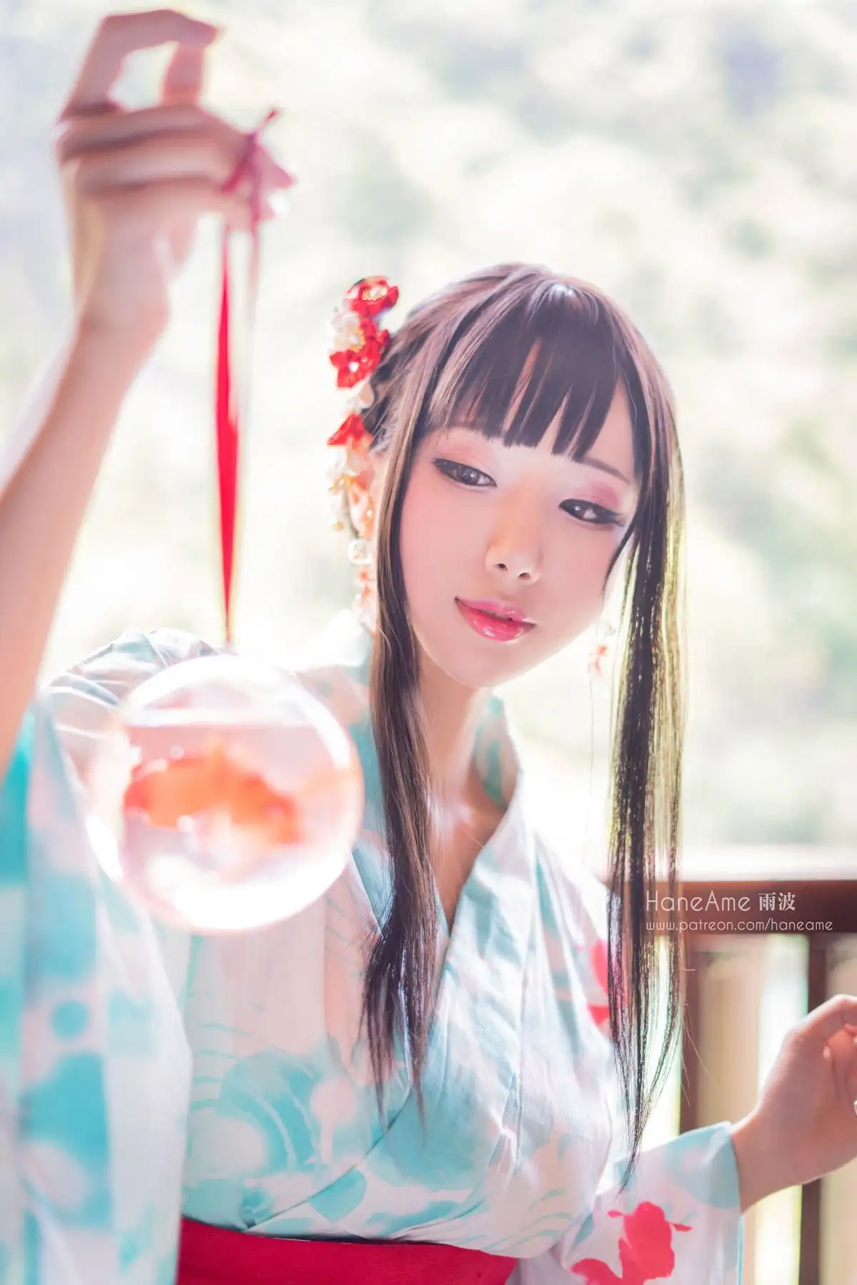 雨波HaneAme浅蓝浴衣写真 山间凉台上的金鱼夏日 雨波HaneAme浅蓝浴衣写真 山间凉台上的金鱼夏日