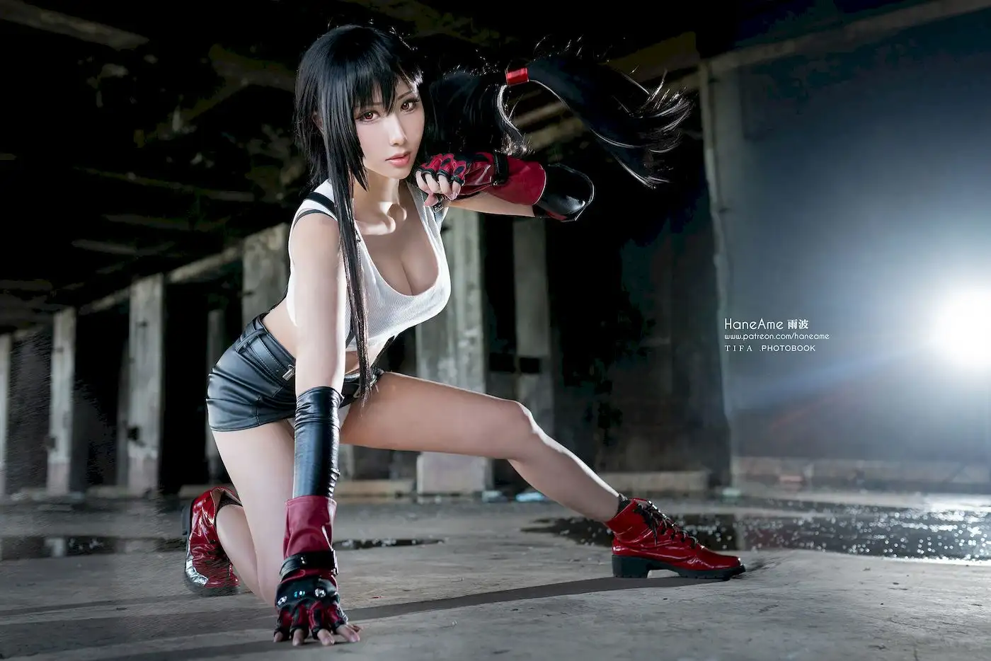 雨波HaneAme蒂法经典COS写真 废墟里的格斗美少女 雨波HaneAme蒂法经典COS写真 废墟里的格斗美少女